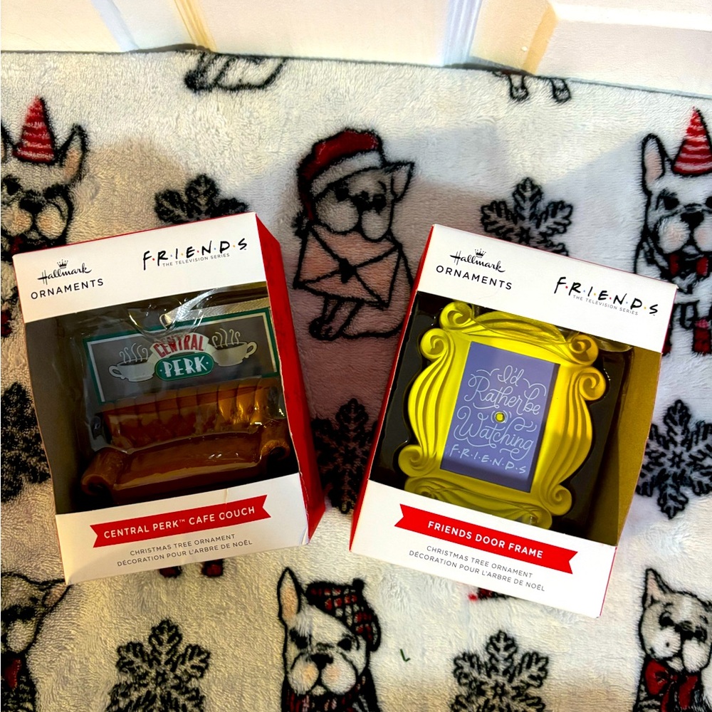 Hallmark friends central perk cafe couch and frame Christmas ornament lot of 2.